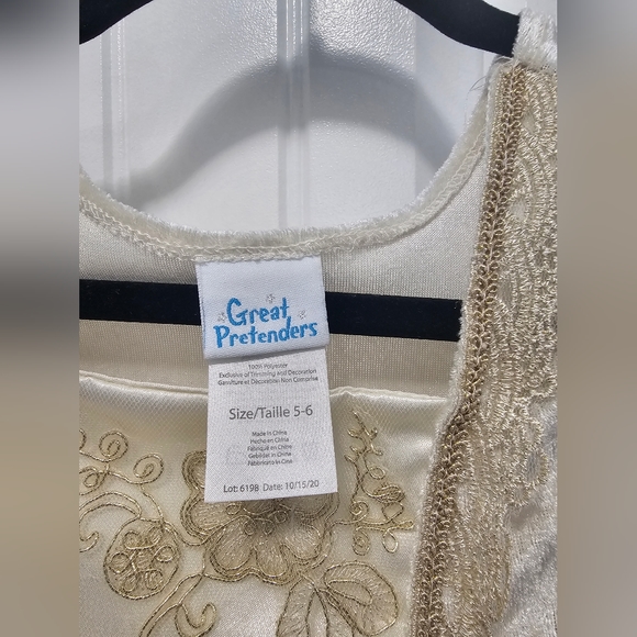 Dress: Great Pretenders - Picture 3 of 3